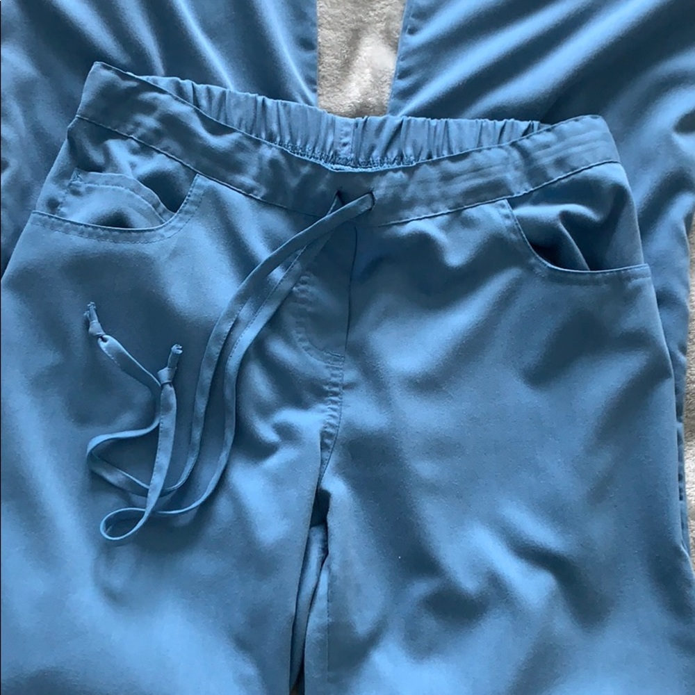 Grey’s Anatomy scrub pants